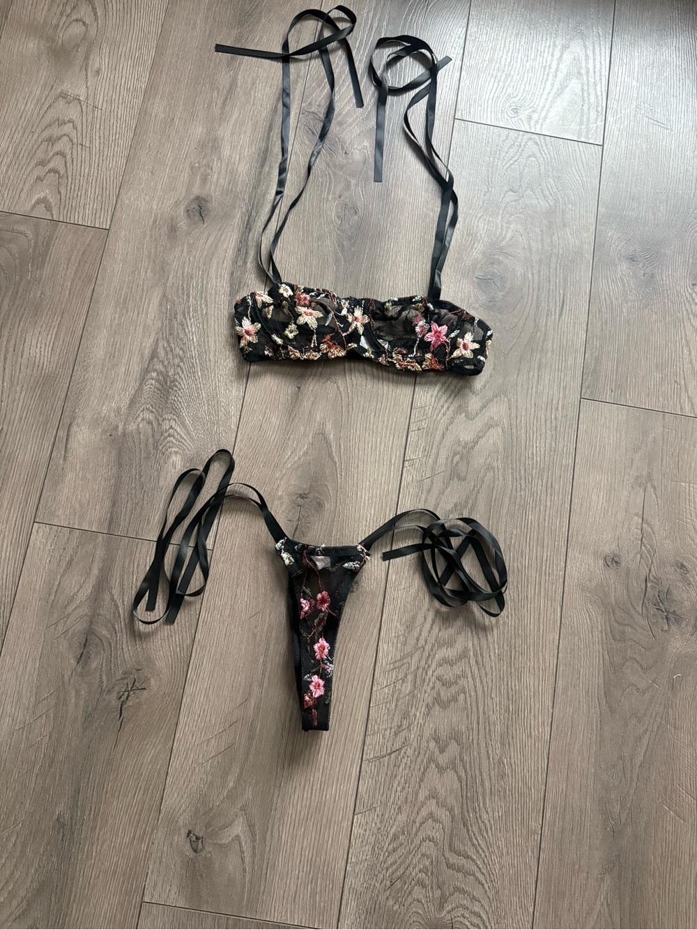 Lingerie set